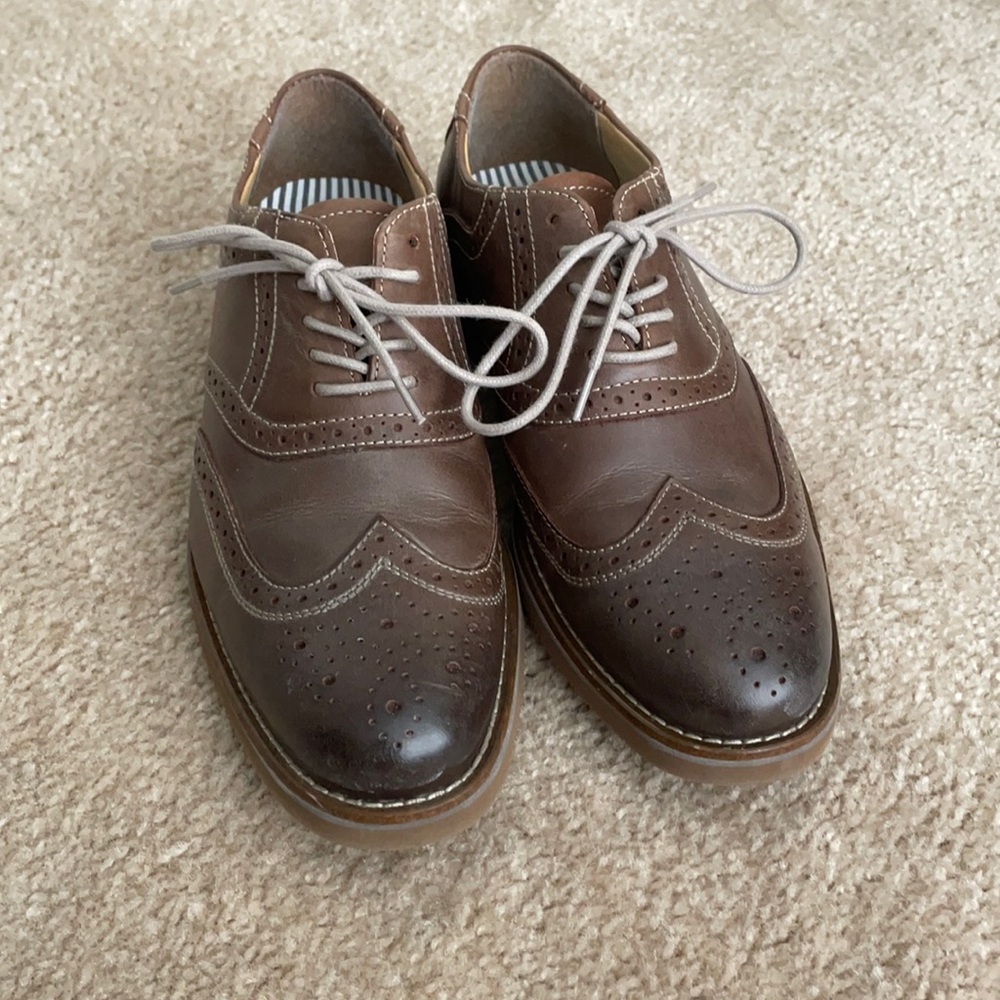BASS dress shoes